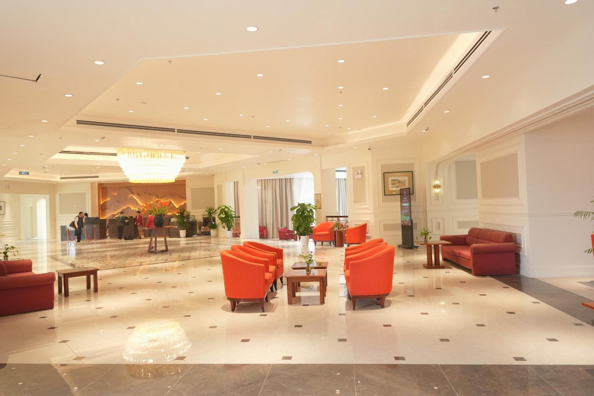 Legend Valley Hotel Ha Nam Phu Ly ภายนอก รูปภาพ