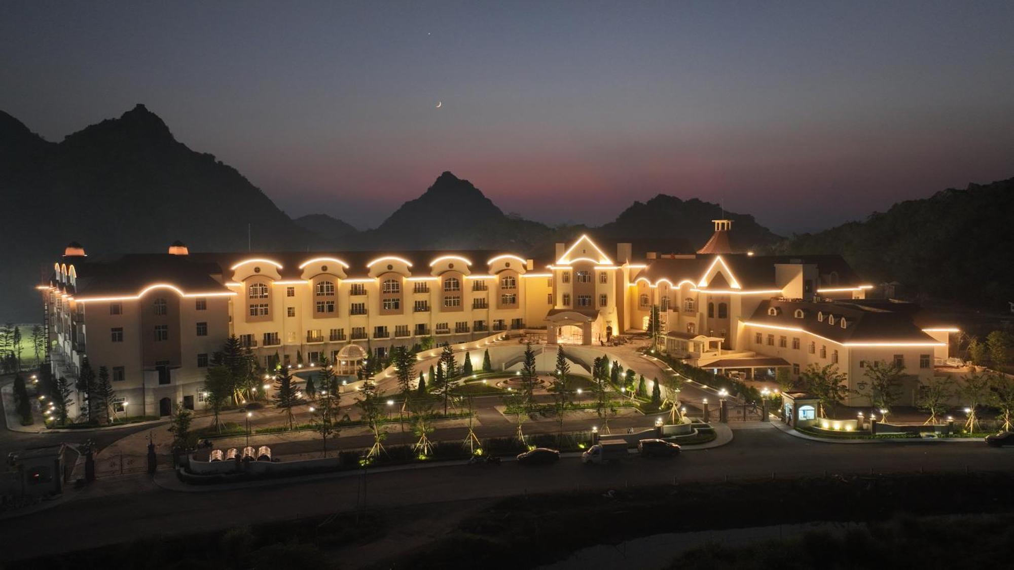 Legend Valley Hotel Ha Nam Phu Ly ภายนอก รูปภาพ